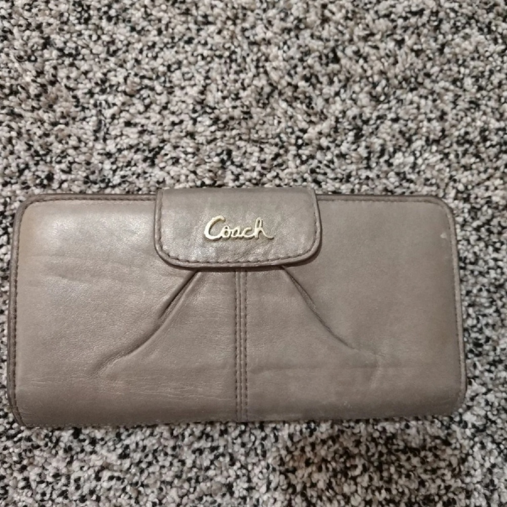 Coach wallet